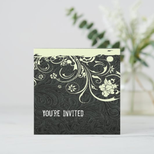 Zwarte leder- en oorkonsuitnodiging kaart (Staand voorkant)