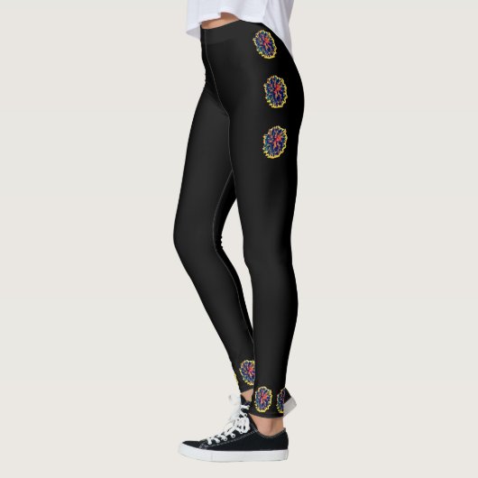 Zwarte leggings met floraal ontwerp 2 (Links)