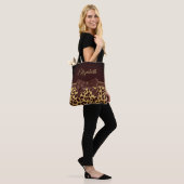 Zwarte leopar printplaat tote bag (Op model)