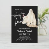 Zwarte 'Let's Get Sheet Faced' Grappige Halloween Kaart (Staand voorkant)