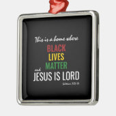 ZWARTE LEVENS | JESUS IS LORD METALEN ORNAMENT (Links)