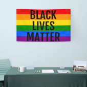 Zwarte levens materie, LGBT-regenboogvlag Spandoek (Beurs)