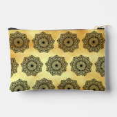 Zwarte Mandala op zachte gouden achtergrond Etui (Achterkant)
