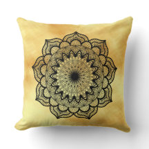 Zwarte Mandala op zachte gouden achtergrond