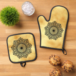 Zwarte Mandala op zachte gouden achtergrond Ovenwant & Pannenlap Set