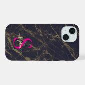 zwarte marmer gouden glitters monogram iPhone 15 case (Achterkant horizontaal)