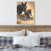 Zwarte Merrie met Veulen Rustieke Schildering Canvas Afdruk (Insitu (Slaapkamer))