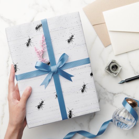 Zwarte Mieren op Gewit Hout Cadeaupapier (Geschenken)
