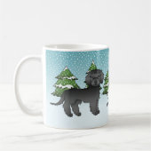 Zwarte Mini Goldendoodle Hond In Een Winterbos Koffiemok (Links)
