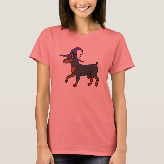 Zwarte miniatuur Pinscher met heks Pet T-shirt (Voorkant)