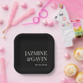 Zwarte minimalistische moderne gepersonaliseerde b papieren bordje (Feest)