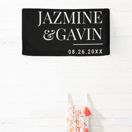 Zwarte minimalistische moderne gepersonaliseerde b spandoek (Insitu)