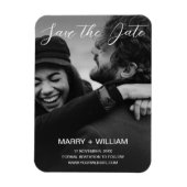 Zwarte Minimalistische Trouwfoto Save The Date Magneet (Verticaal)