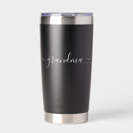 Zwarte moderne script Oma gevestigd Geïsoleerde Drinkbeker