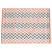 Zwarte Oranje Chevron Zigzag Groot Cadeauzakje (Voorkant)