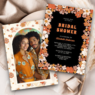 Zwarte Oranje Groovy Retro Wilde Bloemen Bruidsdin Kaart