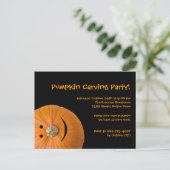 Zwarte oranje pompoen Halloween-feestuitnodiging Uitnodiging Briefkaart (Staand voorkant)