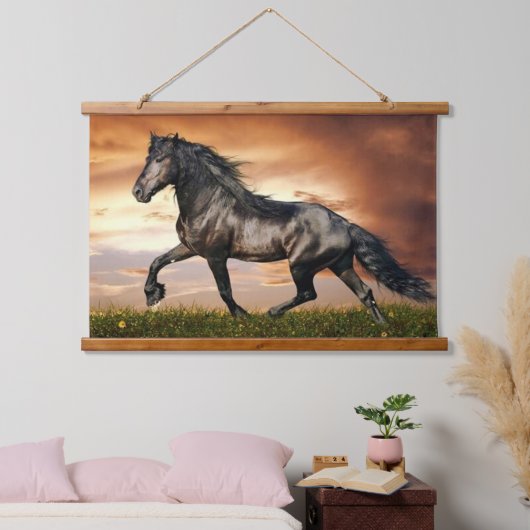 zwarte paard hangend wandkleed (Slaapkamer)