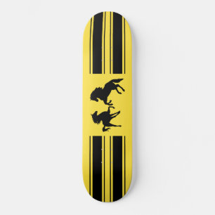 Zwarte paarden + persoonlijk skateboard