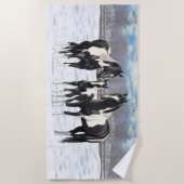 zwarte paardenpestjes met kwartsverf in sneeuw strandlaken (Voorkant)