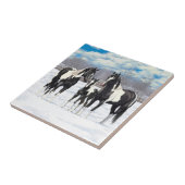 zwarte paardenpestjes met kwartsverf in sneeuw tegeltje (Zijkant)