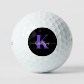Zwarte Paarse Script Monogram Golfballen (Voorkant)