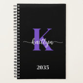 Zwarte Paarse Script Monogram Planner (Voorkant)