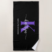 Zwarte Paarse Script Monogram Strandlaken (Voorkant)