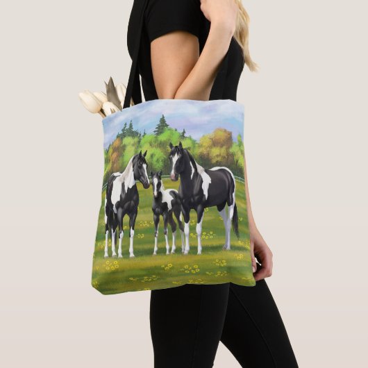 Zwarte Pinto-verf kwart paarden in zomerdeeg Tote Bag (Dichtbij)