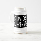 ZWARTE PIRATE BANNERS SKULL, GEKROOSTE BOTTEN, SWO BIERPUL (Voorkant links)