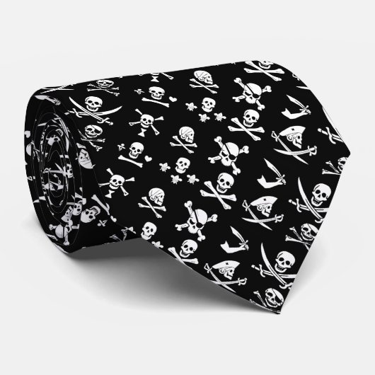 ZWARTE PIRATE BANNERS SKULL, GEKROOSTE BOTTEN, SWO STROPDAS (Opgerold)