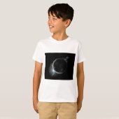 zwarte planeet 3d illustratie in het universum t-shirt (Voorkant volledig)