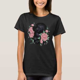 Zwarte poedel met pioenen t-shirt