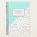 Zwarte Polka Dots Aqua Blue Gepersonaliseerde Plan Planner<br><div class="desc">Stijlvolle en moderne planner met zwarte stippen patroon en aqua blauw accent. Deze vrouwelijke planner is volledig aanpasbaar. Dit zal perfect zijn als een persoonlijk geschenk. Andere kleuren zijn beschikbaar.</div>