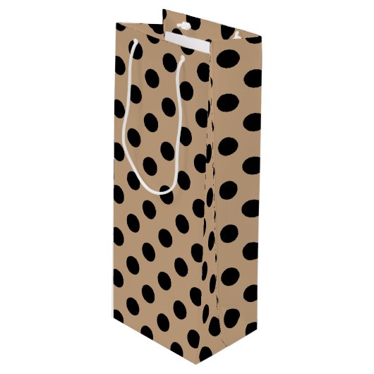 Zwarte polka-punten op beige wijn cadeautas (Voorkant Gekanteld)