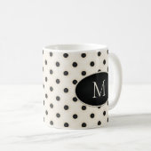 Zwarte polka stippen op Antiek wit monogram Koffiemok (Voorkant rechts)