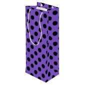 Zwarte polka-stippen op lavendel wijn cadeautas (Achterkant Gekanteld)