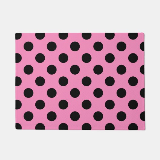 Zwarte polka-stippen op roze deurmat (Voorkant)