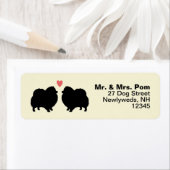 Zwarte Pommeren Dog Silhouettes met hart Etiket (Insitu)