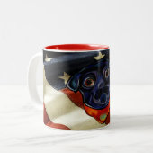 ZWARTE PUG TWEEKLEURIGE KOFFIEMOK (Voorkant links)
