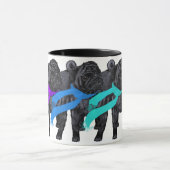 Zwarte Pugs in Sjaals Mok (Midden)