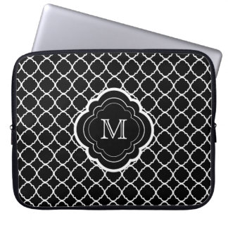 Zwarte Quatrefoil met Monogram Laptop Sleeve