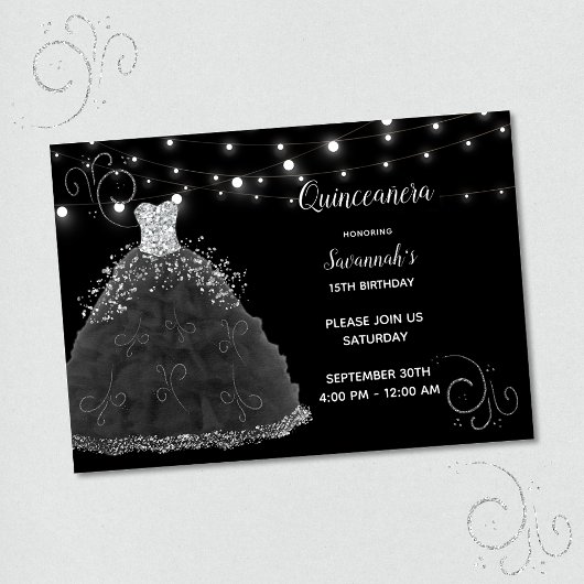 Zwarte Quinceanera-avondjurk met slingerlichtjes Kaart