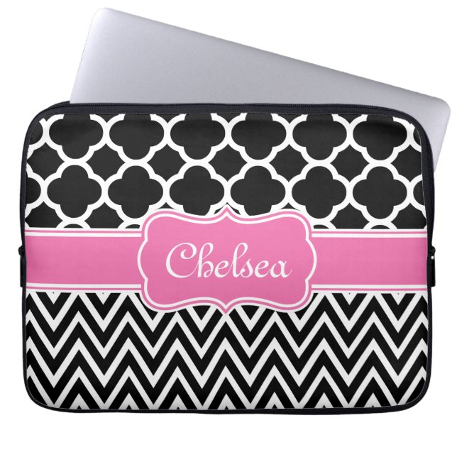 Zwarte raket / Chevron Pattern Roze naam Laptop Sleeve (Voorkant)