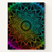 Zwarte Regenboog Mandala Notitieboek (Achterkant)