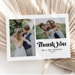 Zwarte Retro Kalligrafie Twee Foto's Huwelijk Bedankkaart<br><div class="desc">Toon uw dankbaarheid in stijl met onze aanpasbare foto bruiloft bedankkaart, met retro kalligrafie en een charmante twee-foto collage. Perfect voor het herdenken van uw speciale dag, deze bedankkaart stelt u in staat om uw favoriete momenten te laten zien terwijl u oprechte bedankt overbrengt aan uw geliefden. Personaliseer deze foto...</div>