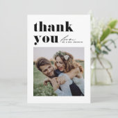 Zwarte Retro Typografie Moderne foto bruiloft Bedankkaart (Staand voorkant)