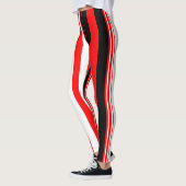 Zwarte rode en witte strepen leggings (Links)