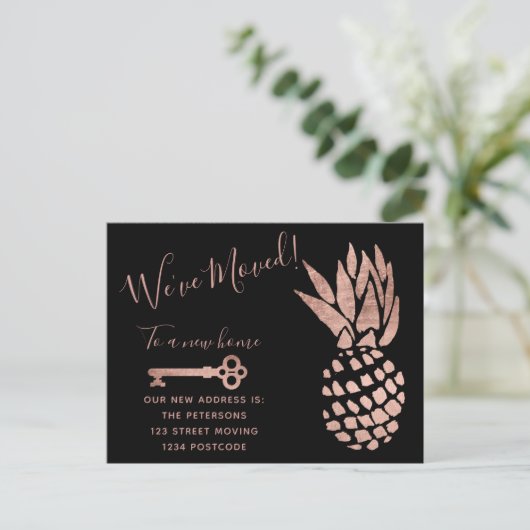 Zwarte roos gouden sleutelananas, bewegende aankon aankondigingskaart (Staand voorkant)