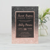 Zwarte roos goudglittertypografie Sweet 16 Kaart (Staand voorkant)